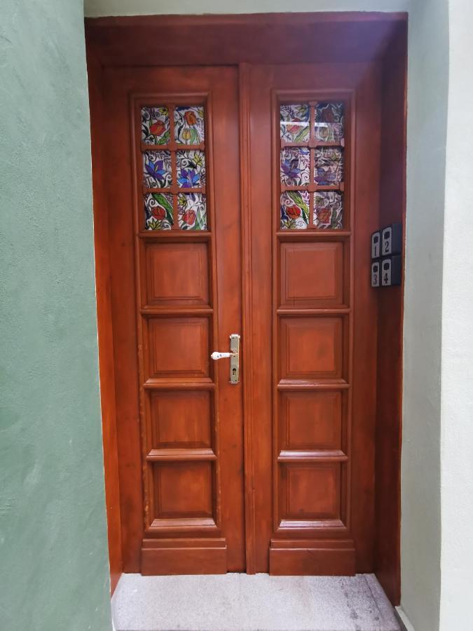 Serdika Old City House Софія Екстер'єр фото